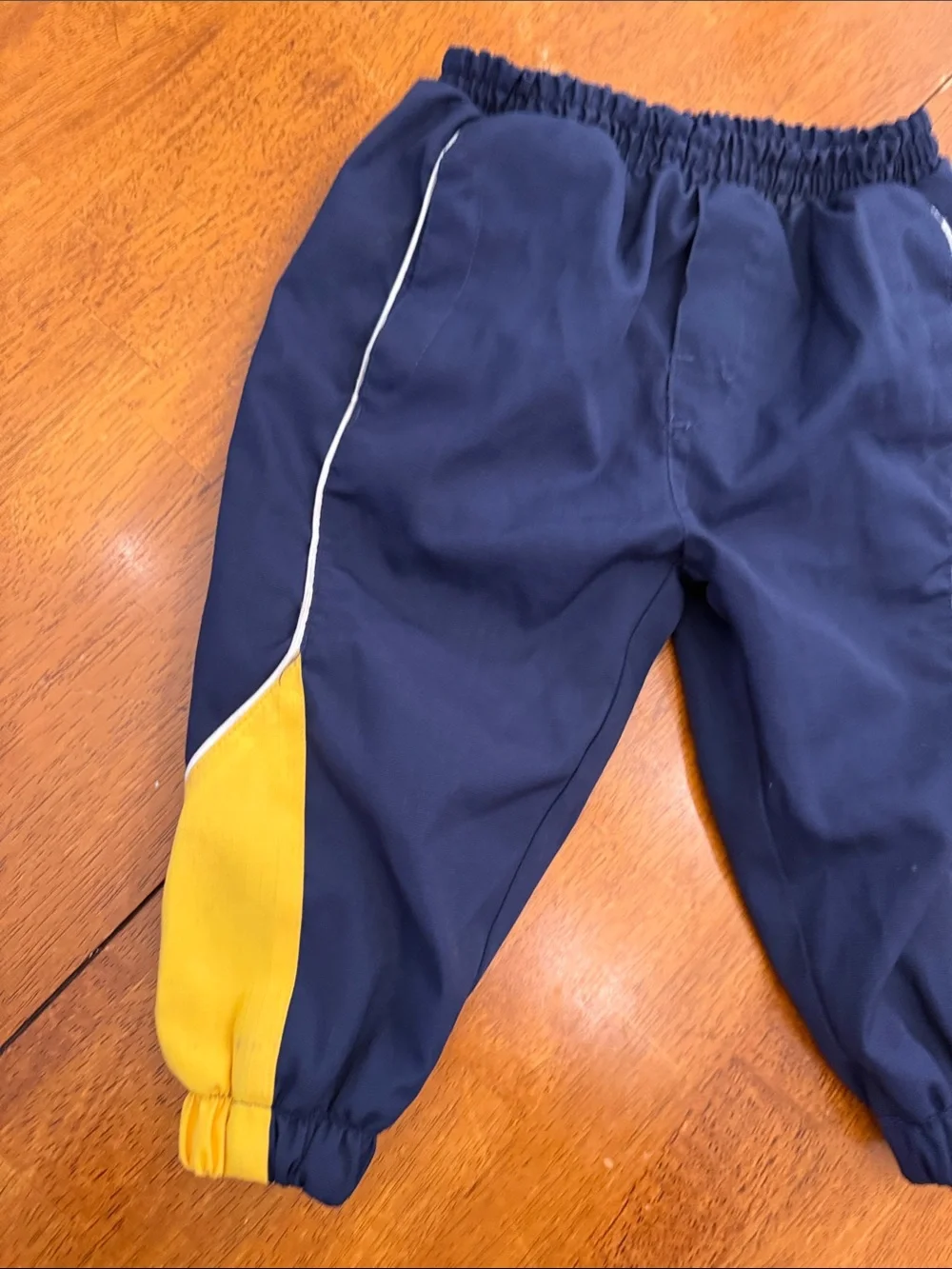 Nike Kids Navy and Yellow Basketball Joggers 18M